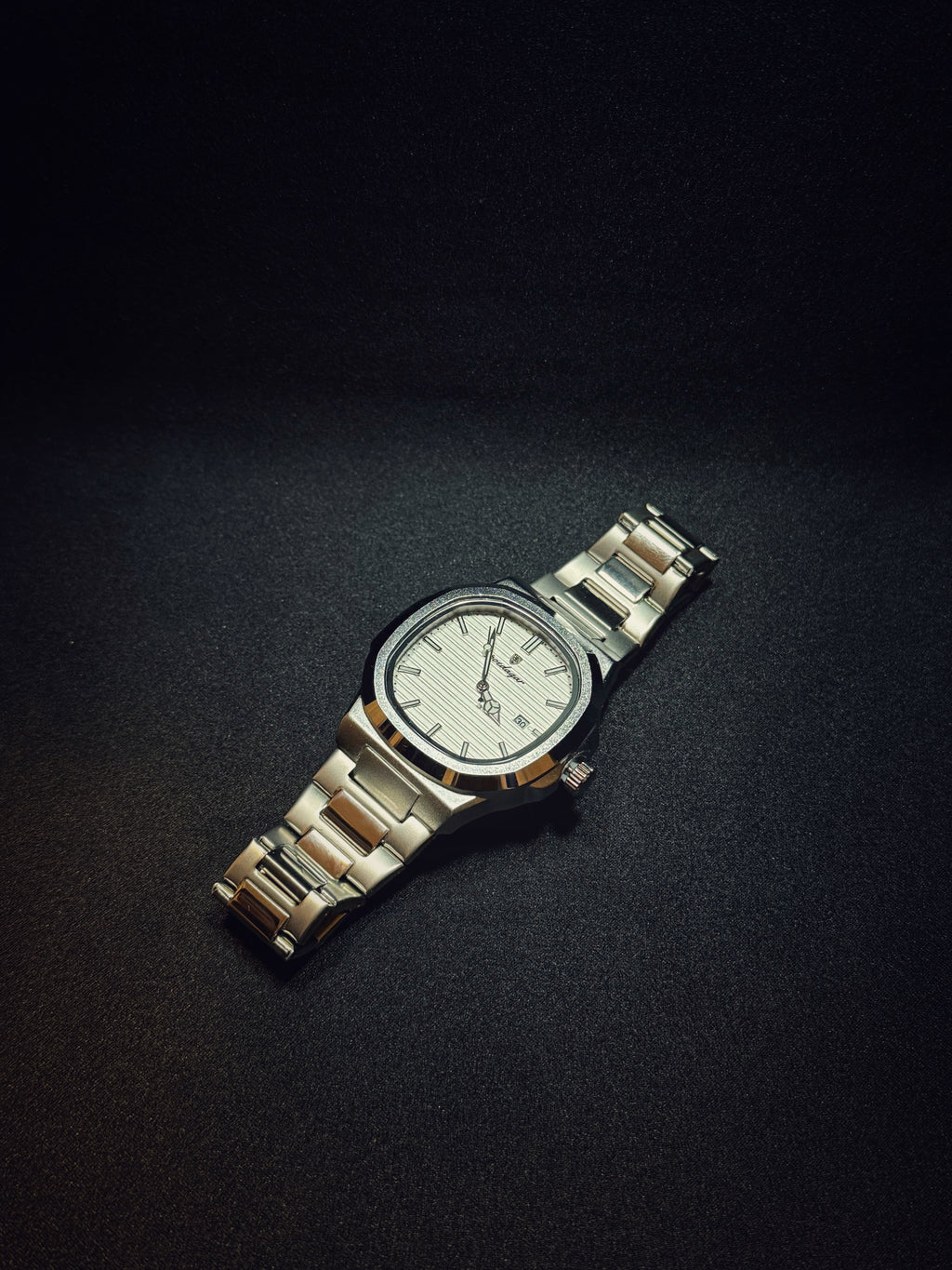 Reloj Poedagar Nautilus Acero Inox. Blanco
